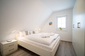 3 bedrooms, iron/ironing board, WiFi - Ferienhaus Wildrose in der Puddeminer Wiek - Ferienhaus Wildrose im Süden der Insel Rügen (Poseritz)