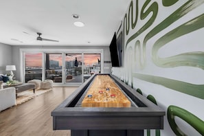 Games room - Gulch House | Pool Retreat Near Broadway (Nashville)