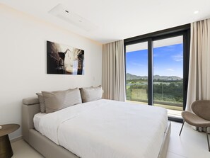 1 soverom, safe på rommet, wi-fi (inkludert) og sengetøy