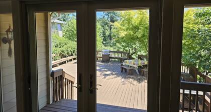 Spacious 6BR Home with Bonus Rooms, Office Space, Gym, and Sport Court