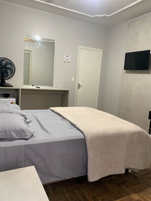 Economy-dobbeltværelse | Gratis Wi-Fi, sengetøj