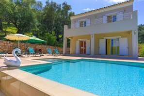 Pool - 3 Bedroom Villa, Private Pool, Agios Stefanos (Agios Stefanos)