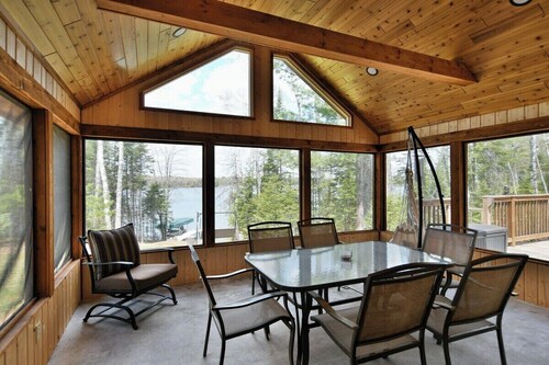 Aunt Alice's Cabin Lakeside Cabin on Buffalo Lake between Clam Lake and Lake Namakagon