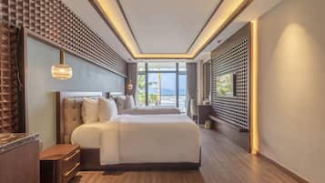 1 bedroom, minibar, in-room safe, desk