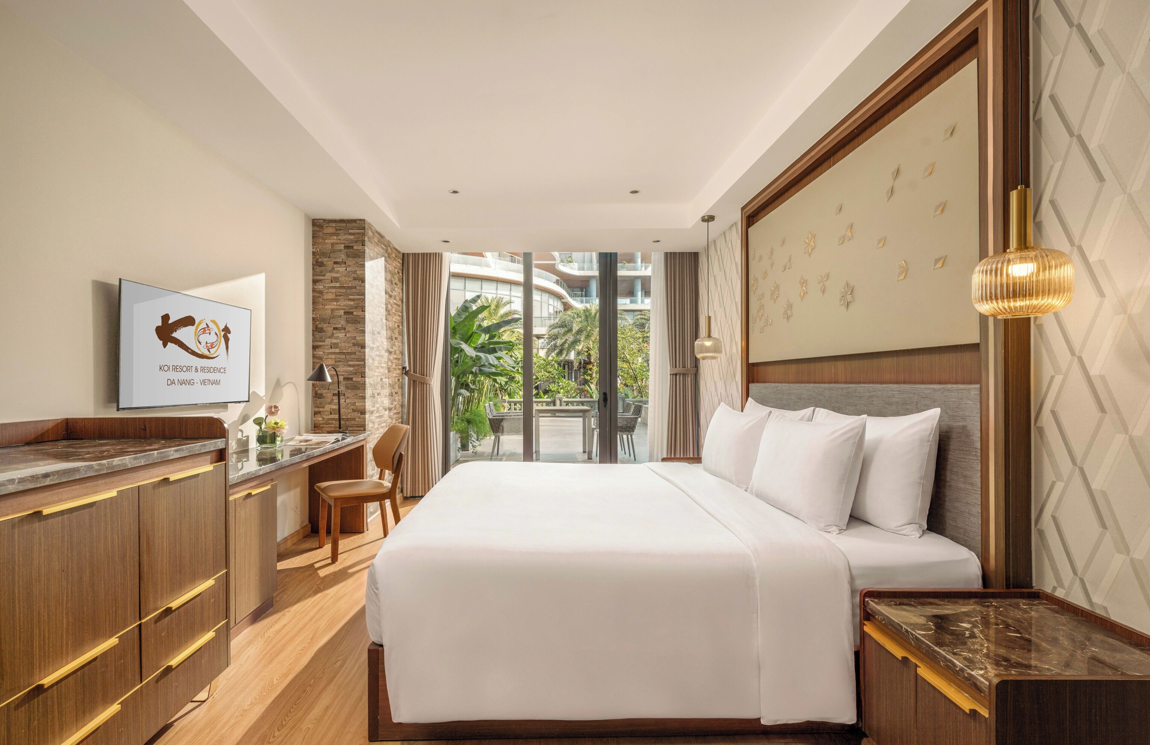 Duplex Three-bedroom with pool