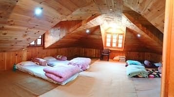 5 Schlafzimmer, Bügeleisen/Bügelbrett, Bettwäsche