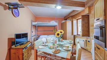 Estúdio standard (Borgata Family Studio Ski In Ski Out) | Wi-Fi de cortesia, roupa de cama