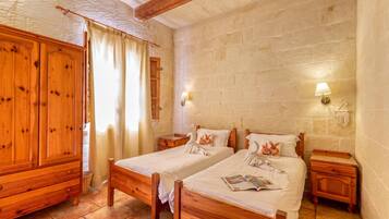 Family Townhome, Multiple Bedrooms (Ta'Leli Pool Farmhouse in Gozo) | 3 bedrooms, iron/ironing board, free WiFi, bed sheets