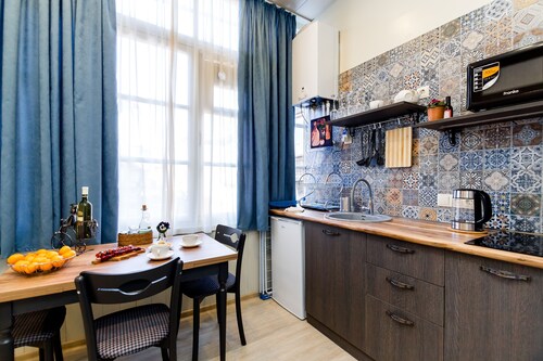 HB アパートメント ツィナムジグブリシヴィリ