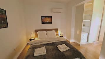 3 Schlafzimmer, BĂŒgeleisen/BĂŒgelbrett, kostenloses WLAN, BettwĂ€sche