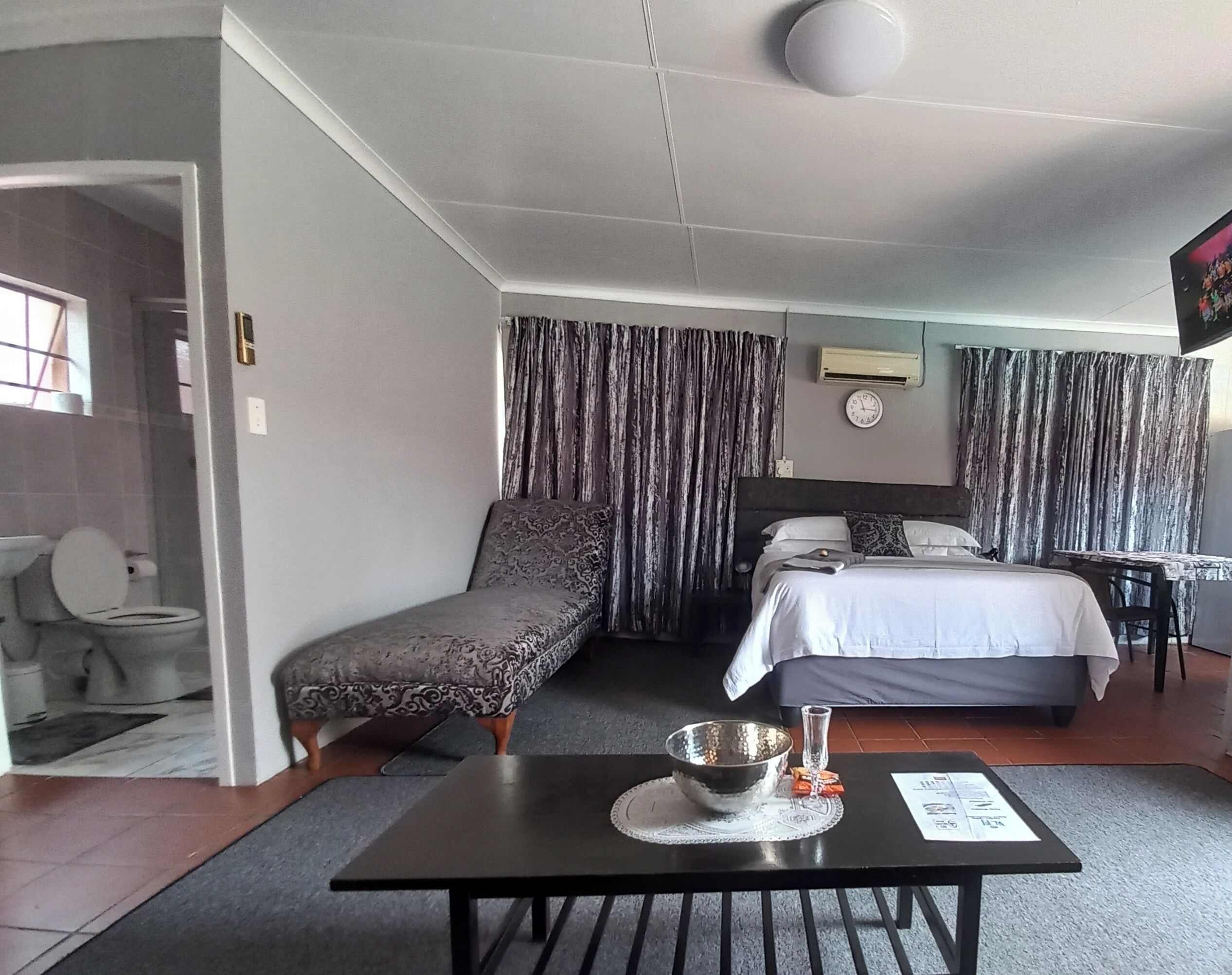 4 Schlafzimmer, Bügeleisen/Bügelbrett, WLAN, Bettwäsche