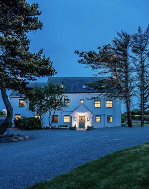 Exterior - Stunning luxury stay, with hot tub, tennis court and sea views. Sleeping 16-18. (Rhoscolyn)