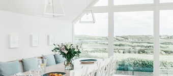 Luxury Homes Sleeping up to 30+2 guests