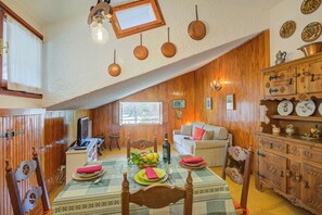 21–tuumainen taulutelevisio, jossa satelliittikanavat