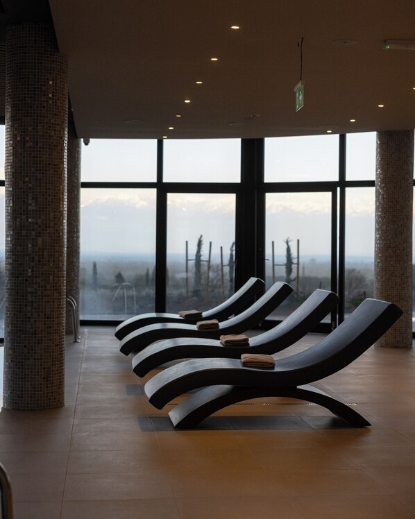 Sauna, bain à remous, hammam, soins corporels, gommages corporels