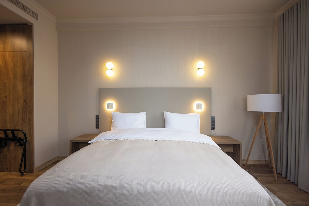 Chambre Supérieure Double ou avec lits jumeaux | Minibar, coffres-forts dans les chambres, bureau, rideaux occultants