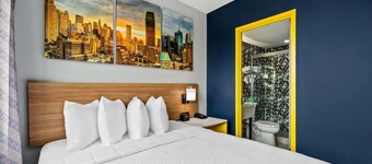 Days Inn by Wyndham New York Chinatown