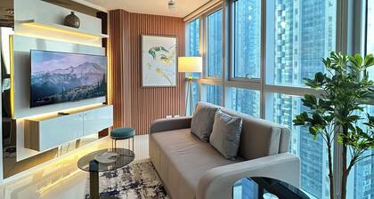 Urban 2BR Elegance: Your City Escape in BGC!