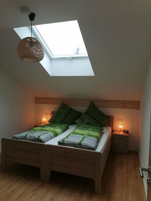 2 Schlafzimmer, Bettwäsche