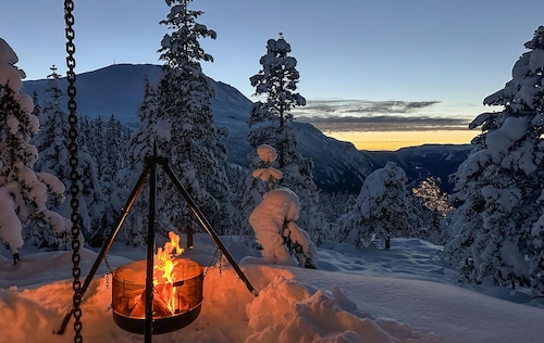 Stunning home in Rjukan with WiFi