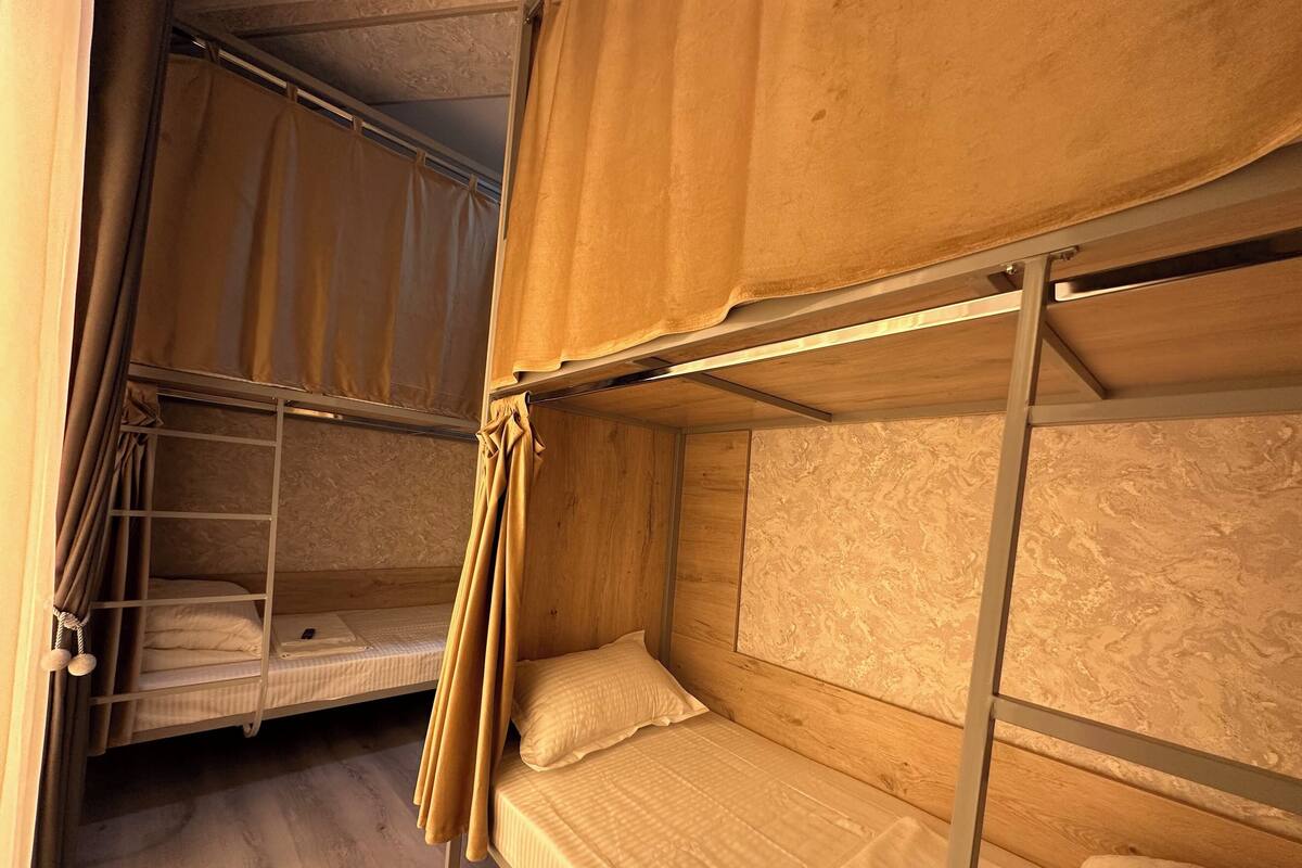 Standard Shared Dormitory | WiFi (free), bed sheets