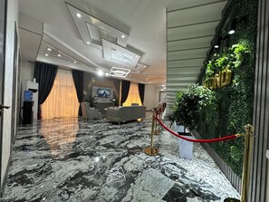 Reception - Byond Hotel & Hostel (Tashkent)