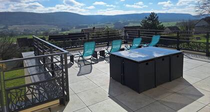 Gîte Guyot au Coeur du Jura 4 Chambres et Grande Terrasse