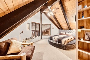 4 Schlafzimmer, Schreibtisch, Bügeleisen/Bügelbrett, kostenloses WLAN
