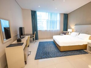 Studio, 1 Bedroom, Private Pool | Room amenity - Mh - Cosy Studio in Downtown (Dubai)