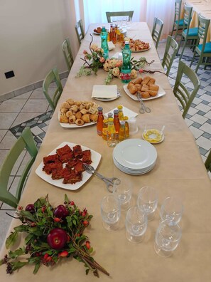 Petit déjeuner buffet compris tous les jours