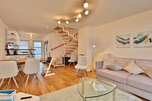 TV - Seebrücke Appartement 20 (Scharbeutz)