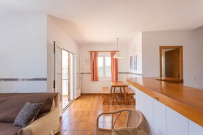 Interior - Villa Noelia - Magnificent Sea Views & Close to the beach (San Jaime Mediterráneo)