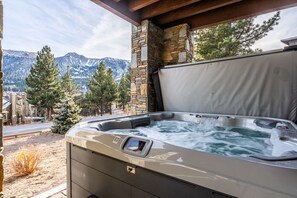 Bañera de hidromasaje exterior