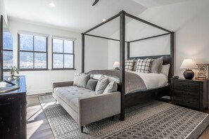 4 habitaciones, tabla de planchar con plancha y wifi gratis