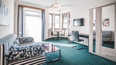 Hotel KĂ€rntnerhof Velden by S4Y