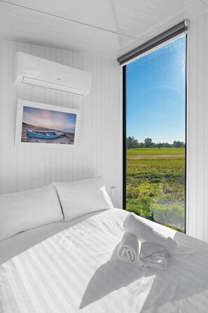 1 bedroom, bed sheets - Starry Night Farmstay by Tiny Away (Forbes)