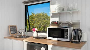 Fridge, microwave, stovetop, toaster