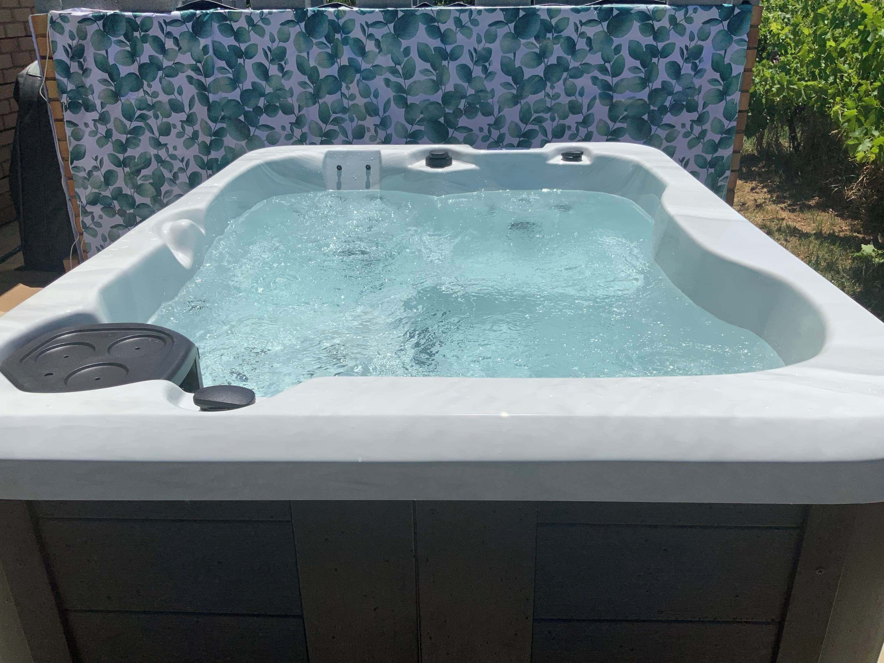 Baignoire à remous extérieure