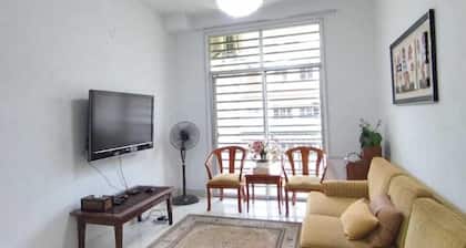 HOMESTAY AINIS GUEST HOUSE
