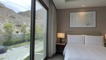 Villa, 4 Bedrooms, Balcony, Garden View | 4 bedrooms