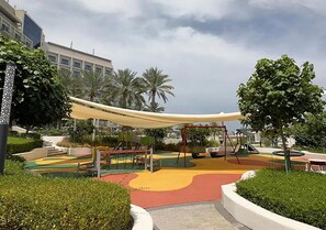 Villa, 4 habitaciones, balcón, vista al jardín | Exterior