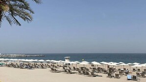 Villa, 4 soverom, balkong, hageutsikt | Strand