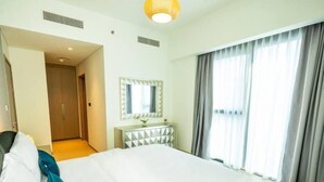 Apartment, 2 Bedrooms, Terrace, Garden View | 2 bedrooms - Mh - Downtown Dubai Charm 2-bedroom Ref - 4003 (Dubai)