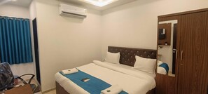 スタンダード ルーム | 1 室のベッドルーム、デスク