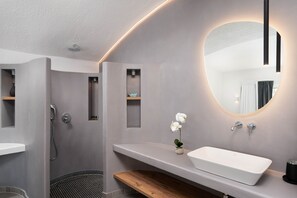 Shower, hair dryer, towels, soap - Junior Suite with outdoor private pool with jets, Aegean Melody Suites (Thira)