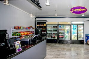 Restaurant - SleepOver Upington (Upington)