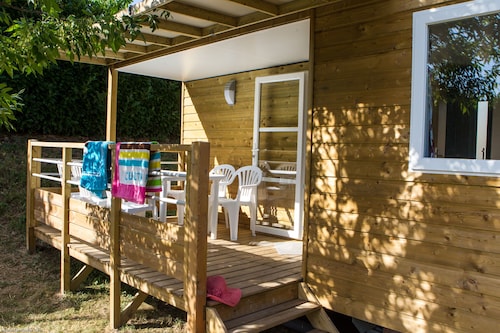Cottage Loggia 