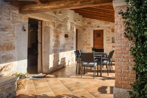 Restauration extérieure