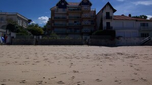 Esterni