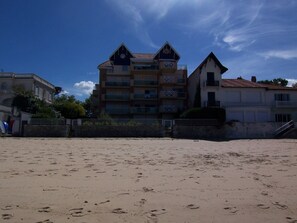 Exterior - Studio in Arcachon with sea view, direct beach access, and secure parking (Arcachon)